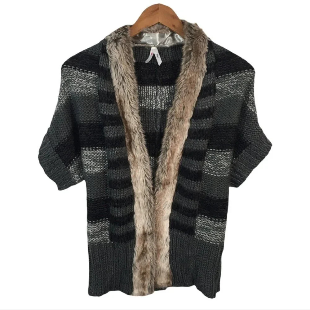 C10 Women’s Noble Faux Fur Lined Cardigan Trendy Sweater M